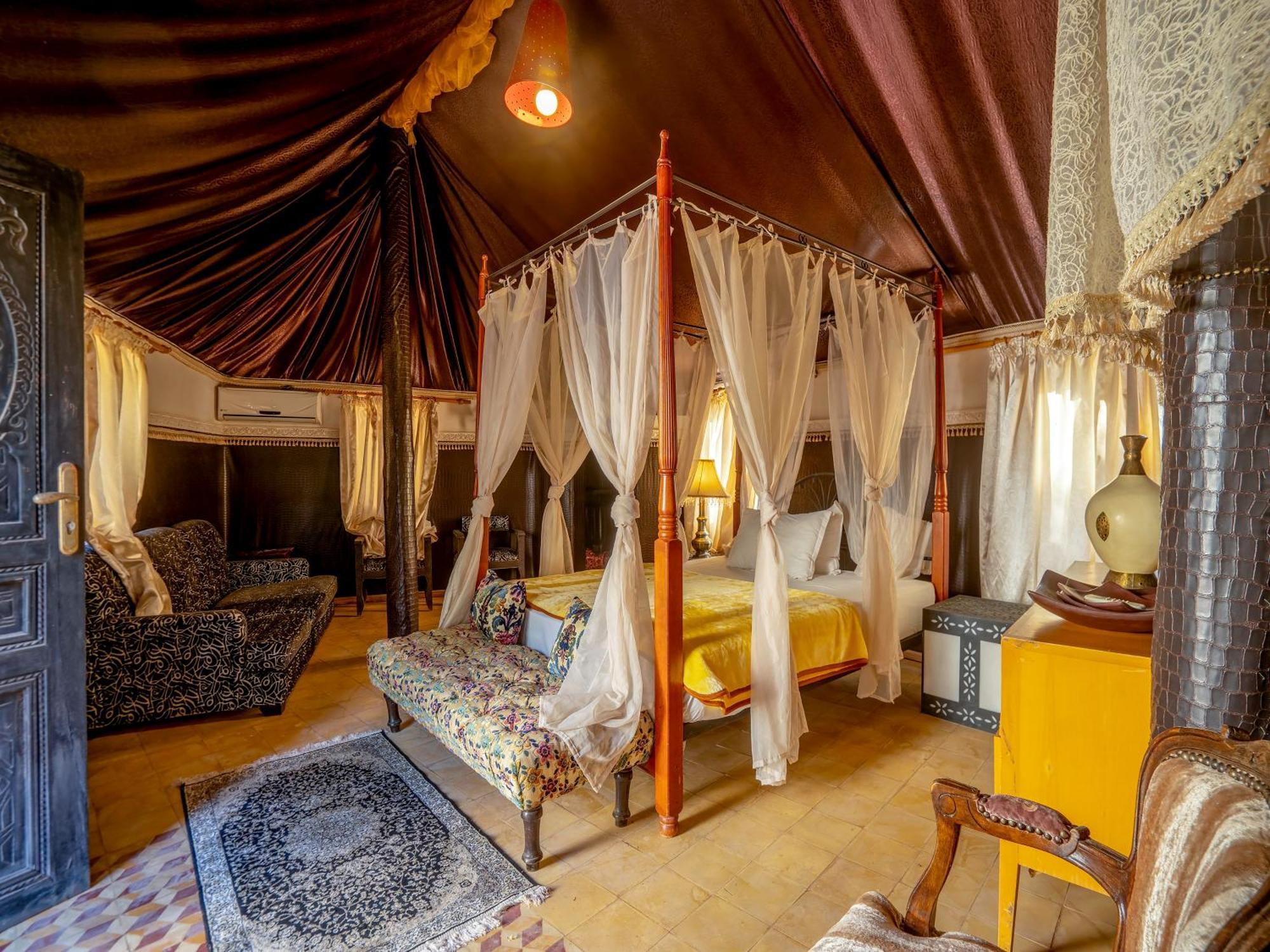 Riad Cle De Sol Aghmat Екстер'єр фото